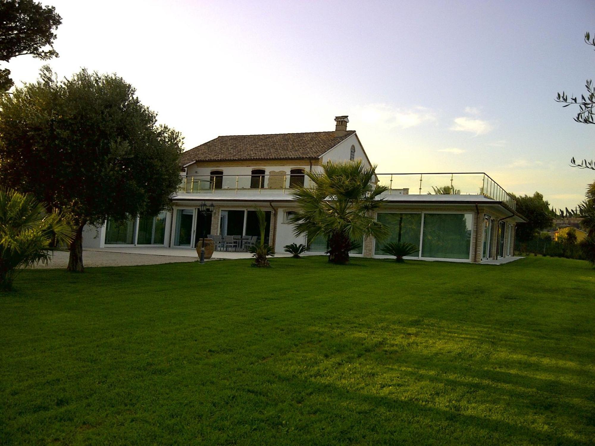 Villa Belvedere Degli Ulivi 오시모 외부 사진